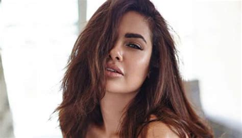 esha gupta topless|Esha Gupta goes topless in new photos and sets Instagram on fire